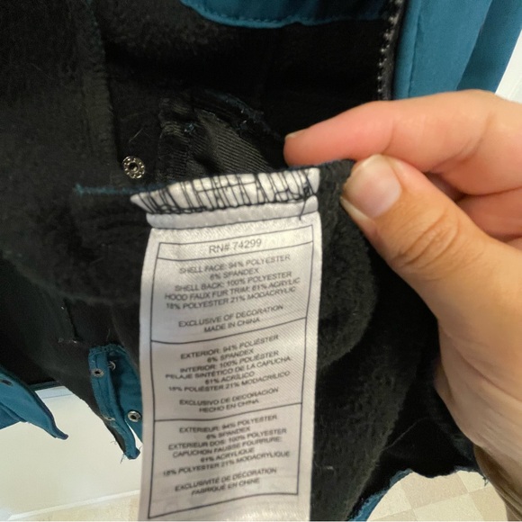 Canada weather gear women’s Teal cinched waist hooded anorak Med Soft Shell Coat - Picture 10 of 12